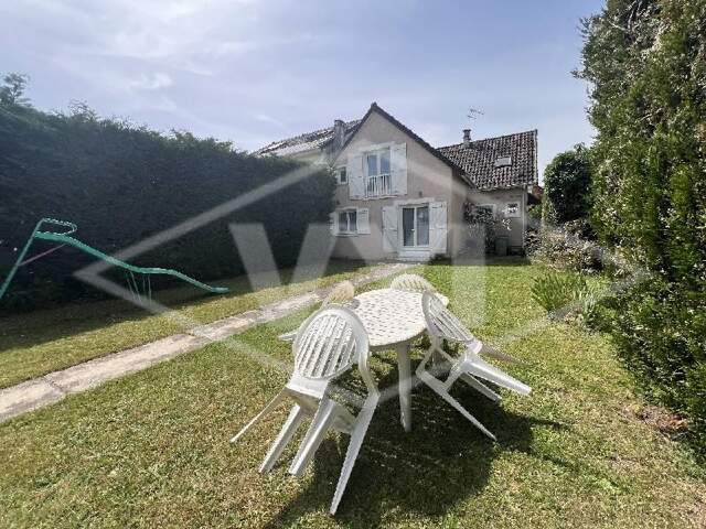 Maison 6 pièces 130 m² à Quincy-sous-Sénart — photo du bien