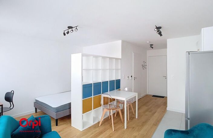 Superbe studio récent meublé quartier Zola à Nantes — photo 3