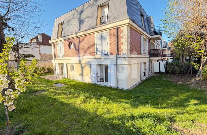 Appartement À Vendre — photo 2