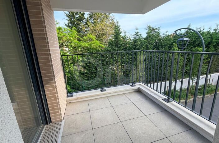 Appartement À Vendre — photo 2