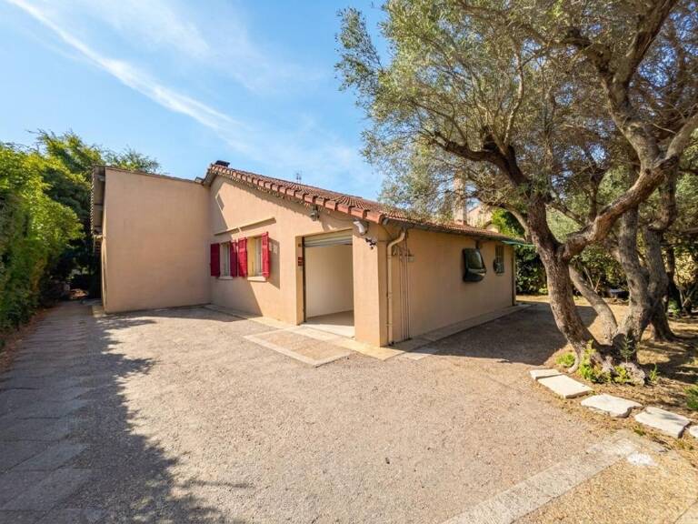 Maison de plain-pied Morières avec jardin et garage — photo 1