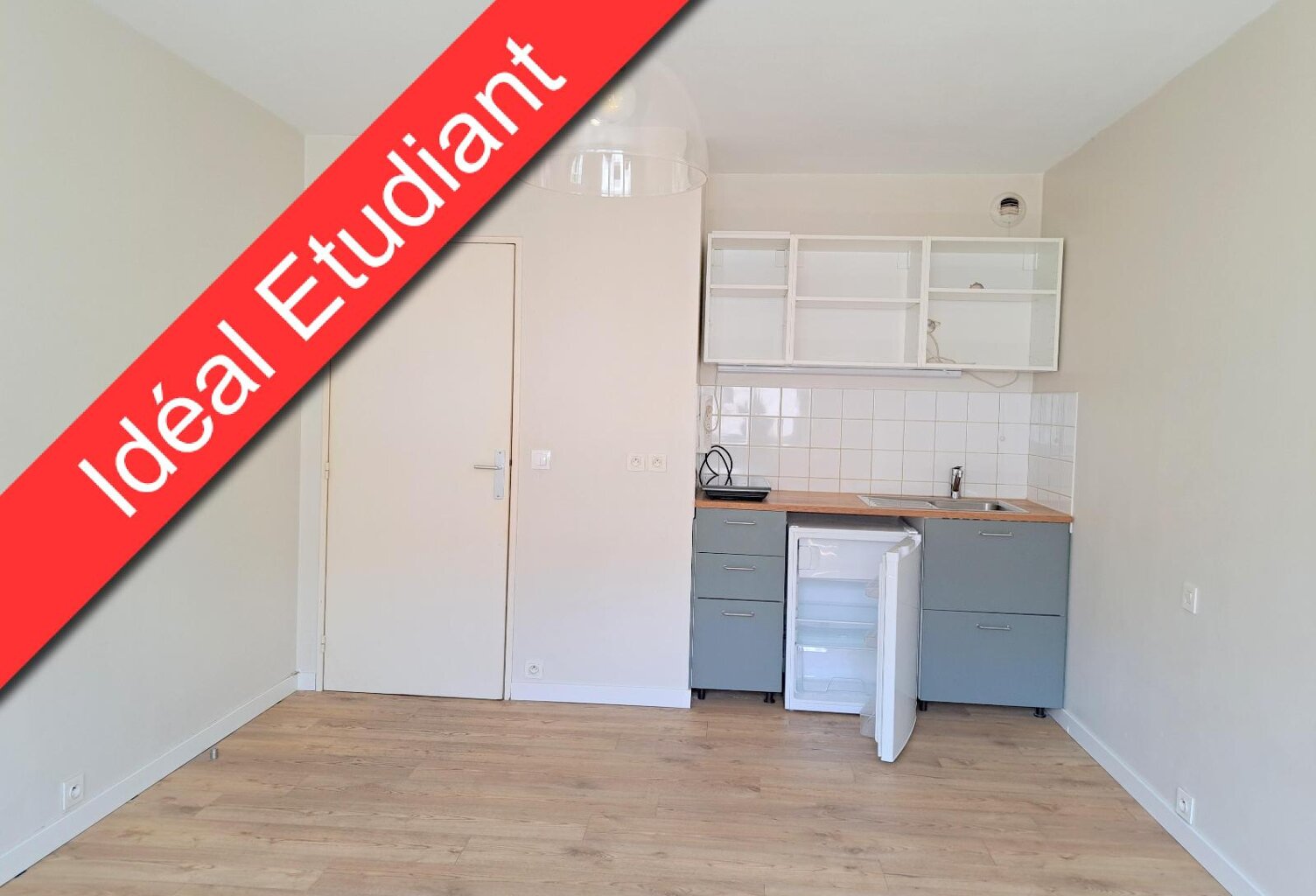 Location appartement 1 pièce 23 m² à Tours (37000) — photo 1