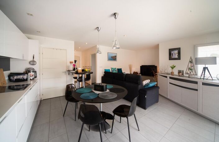 Appartement À Vendre - ONDRES avec parkings et terrasses de 55 m² — photo 3
