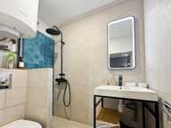 EXCLUSIVITÉ ORPI – STUDIO CŒUR DE VILLE DE FRÉJUS, AUCUN TRAVAUX — photo 3