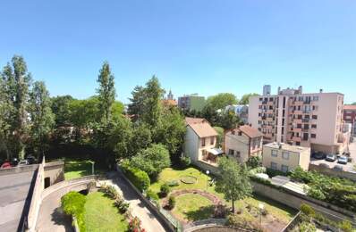 Appartement À Vendre — photo du bien