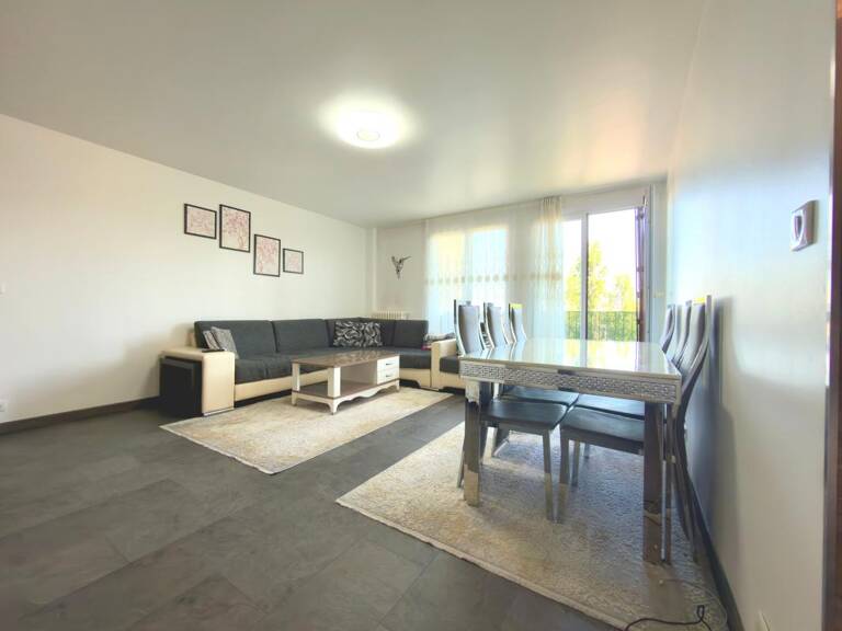 Appartement À Vendre — photo 1