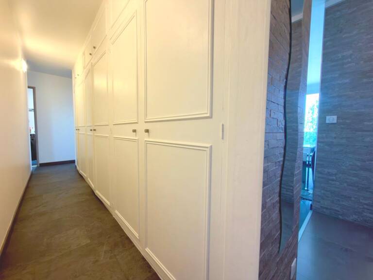 Appartement À Vendre — photo 1