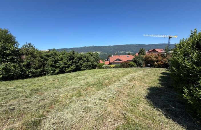 À vendre – Terrain constructible de 783 m² à Menthonnex-en-Bornes — photo 3