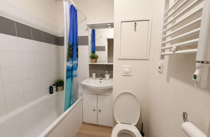 Appartement À Vendre — photo 3