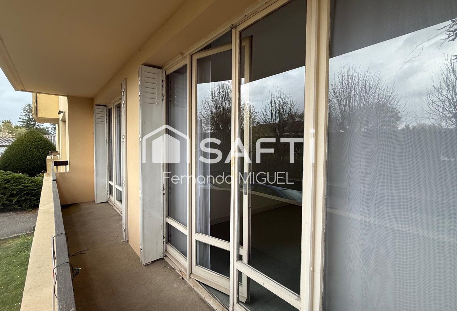 Proche gare , quartier résidentiel — photo 1
