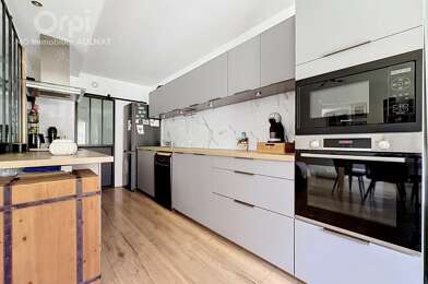 Appartement 4 pièces 215000 €