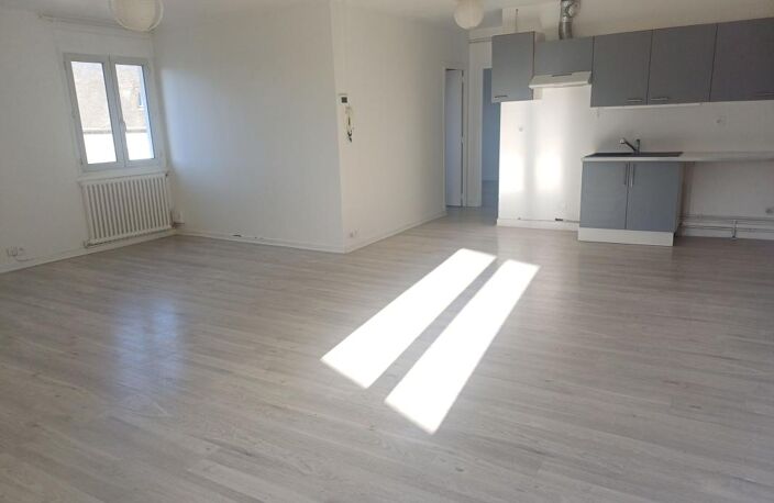 À louer – Appartement T4 non meublé – Centre-ville de Saint-Brieuc — photo 2