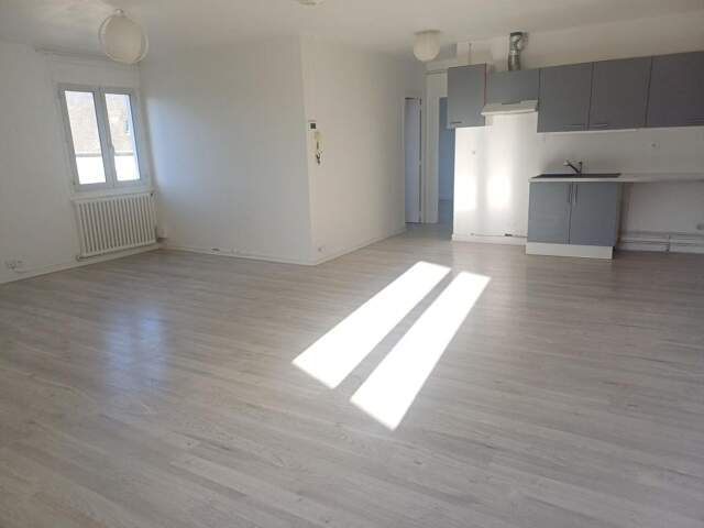 À louer – Appartement T4 non meublé – Centre-ville de Saint-Brieuc — photo du bien