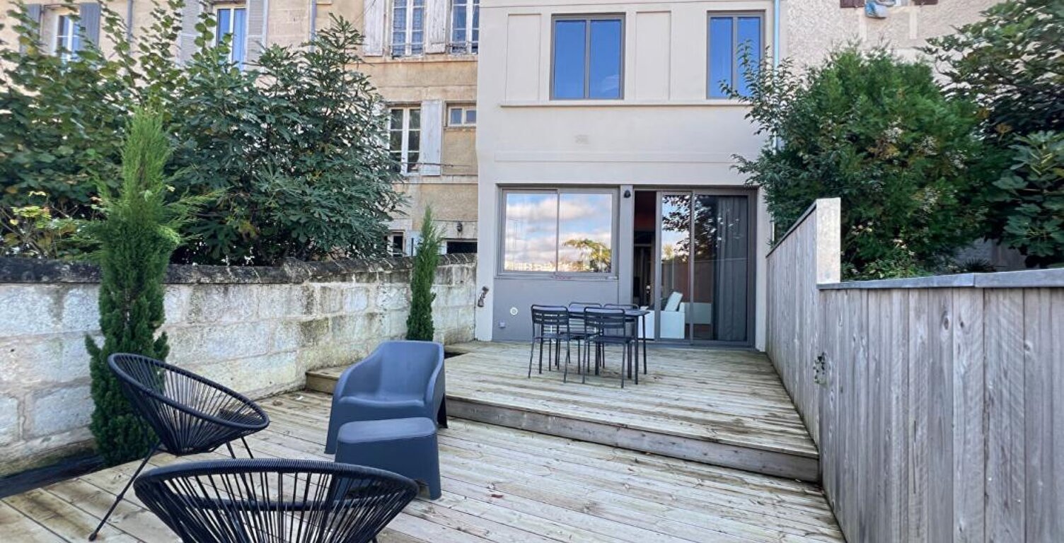 Immeuble entier quartier VICTOR HUGO — photo 1