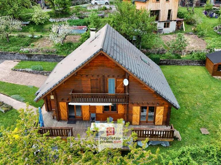 Plateau des Petites Roches (38660) - Chalet en madriers 4 chambres+ studio + carport + jardin — photo 1