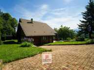 Plateau des Petites Roches (38660) - Chalet en madriers 4 chambres+ studio + carport + jardin — photo 4