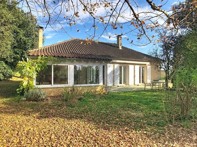 Belle maison lumineuse — photo du bien