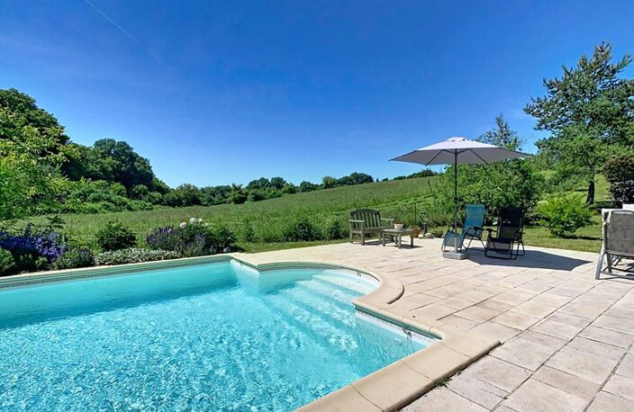 Belle maison contemporaine avec 4 chambres, piscine et garage — photo 4