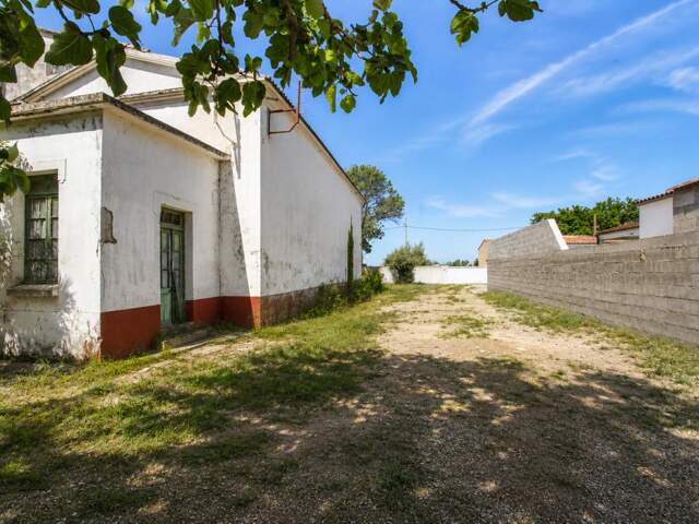 Terrain Canet 763m2 avec remise — photo du bien