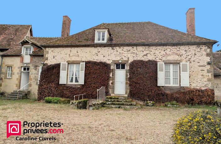 Propriété : maison de maitre avec ferme attenante + 5 hectares de prés — photo 2
