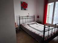 MAISON PLEINE DE CHARME  A L'ISLE SUR SORGUE — photo 4