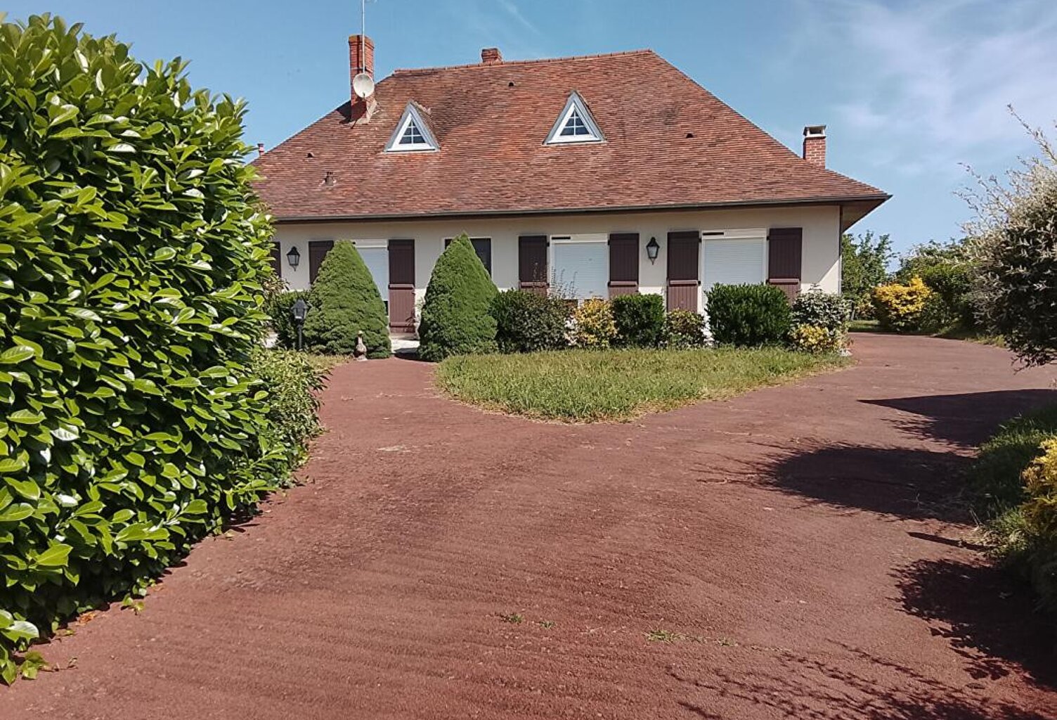 Maison Buzancais 6 pièce(s) 272 m2 — photo 1