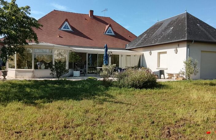 Maison Buzancais 6 pièce(s) 272 m2 — photo 2
