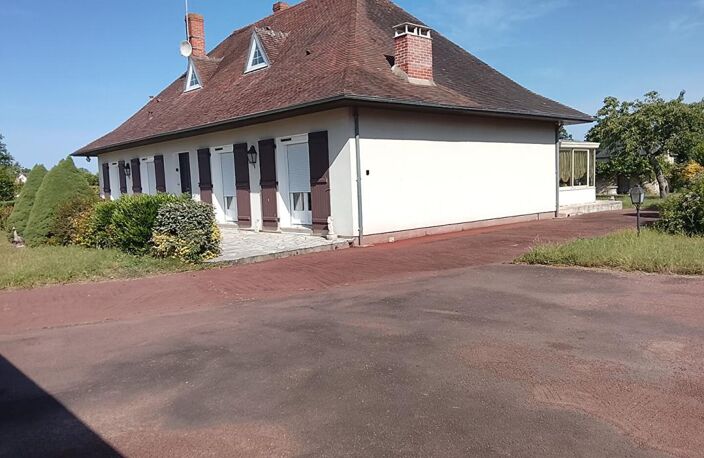 Maison Buzancais 6 pièce(s) 272 m2 — photo 3