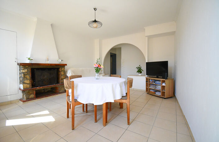 Au coeur du village de Villeneuve Loubet - Maison de village — photo 3