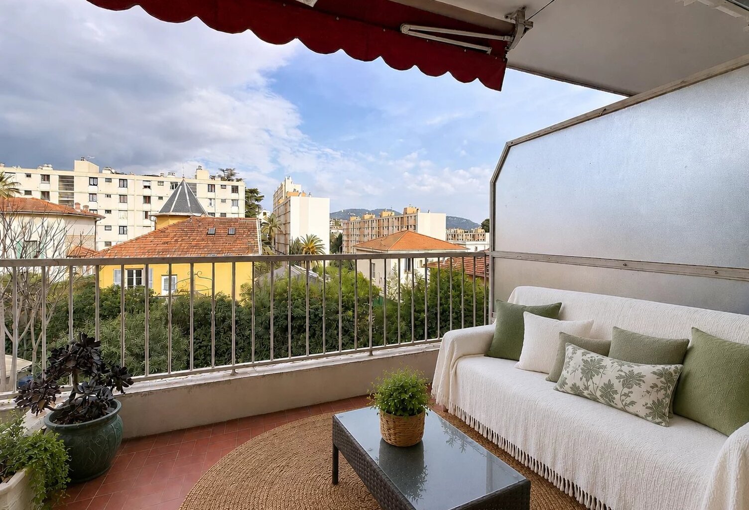 F3 NICE - ST SYLVESTRE - TERRASSE VUE DEGAGEE — photo 1