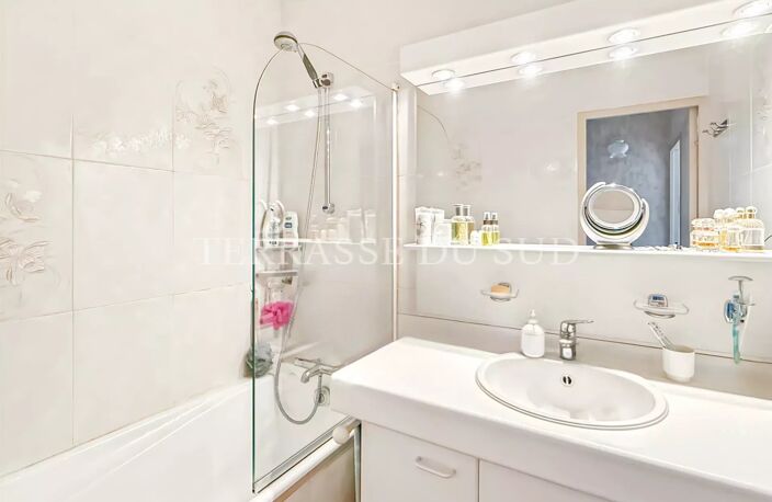 Vente Appartement Type 4 - 72m² - Parking - cave - DERNIER ETAGE — photo 4
