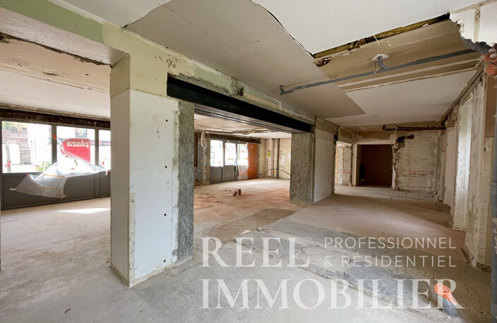 Opportunité au Coeur d'Auch : Local Commercial en Emplacement N°1 — photo 3