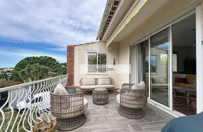 VILLA de 138 m² composée d'un T3 et d'un T1 avec PISCINE — photo 2