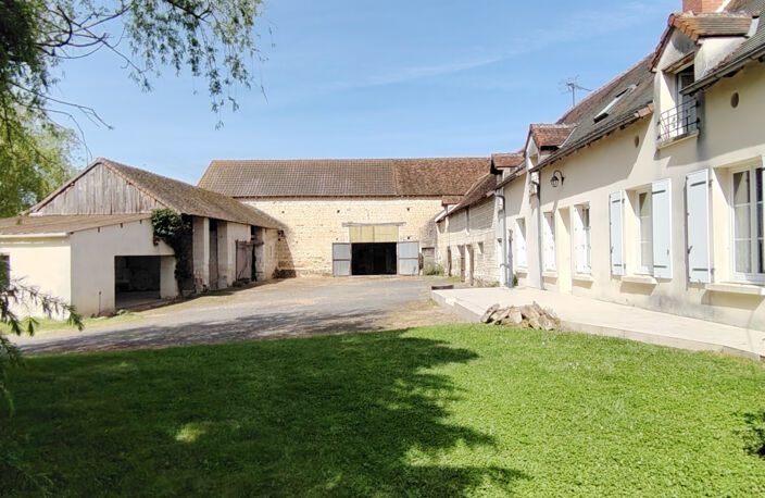 Corps de ferme avec 2 habitations et grange sur plus de 5000 — photo 4