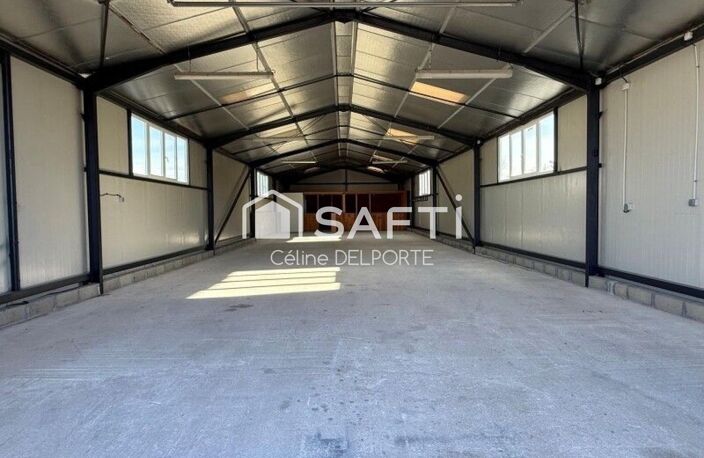 Entrepôt / atelier 240 m² avec bureaux et parking  La Teste — photo 3