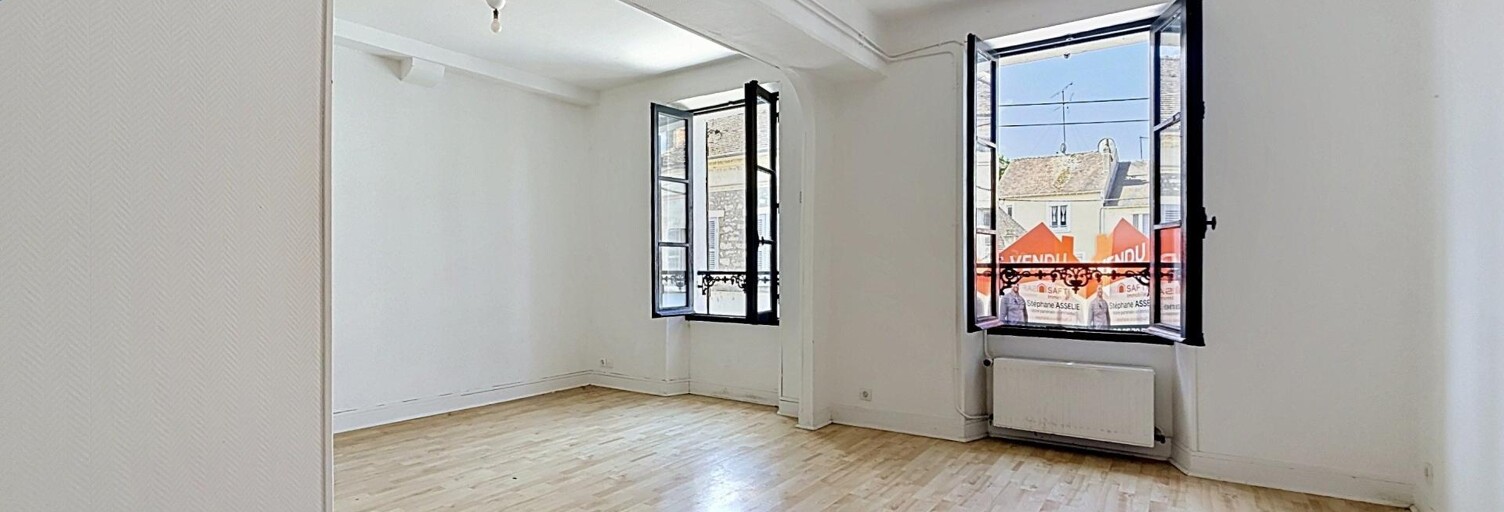 Immeuble  221 m² à vendre à Souppes-sur-Loing (77460)