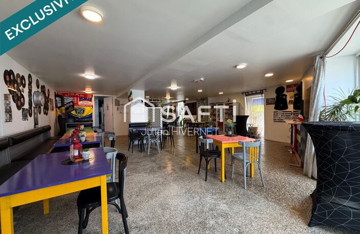 Immeuble mixte avec local commercial et ses deux duplex — photo 2