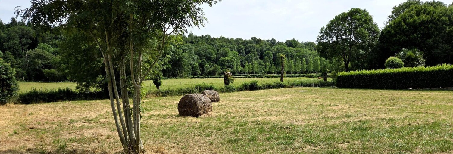 Terrain  2021 m² à vendre à Augé (79400)