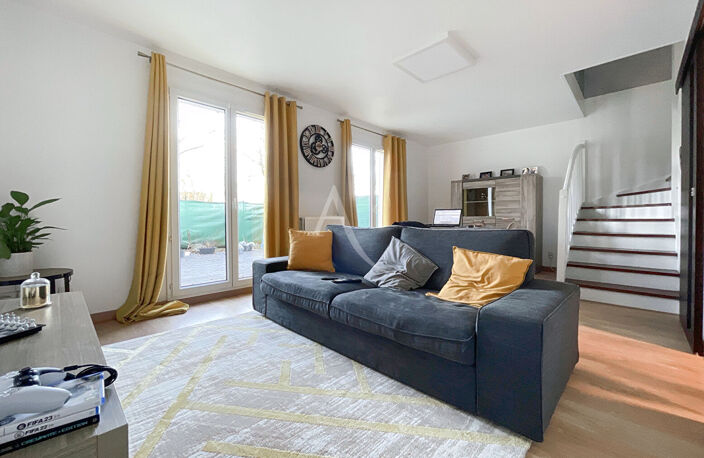 Maison Jouy Le Moutier 3 chambres — photo 3