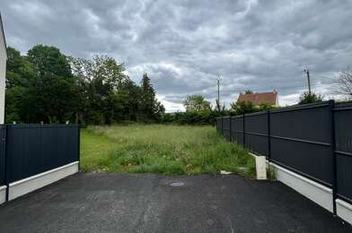 Terrain  74600 €