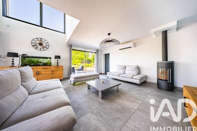 Maison 6 pièces 590000 €
