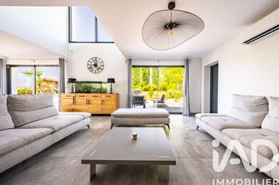 Maison 6 pièces 590000 €