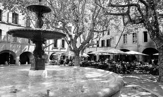 Commerce  236 m² à vendre à Uzès (30700)