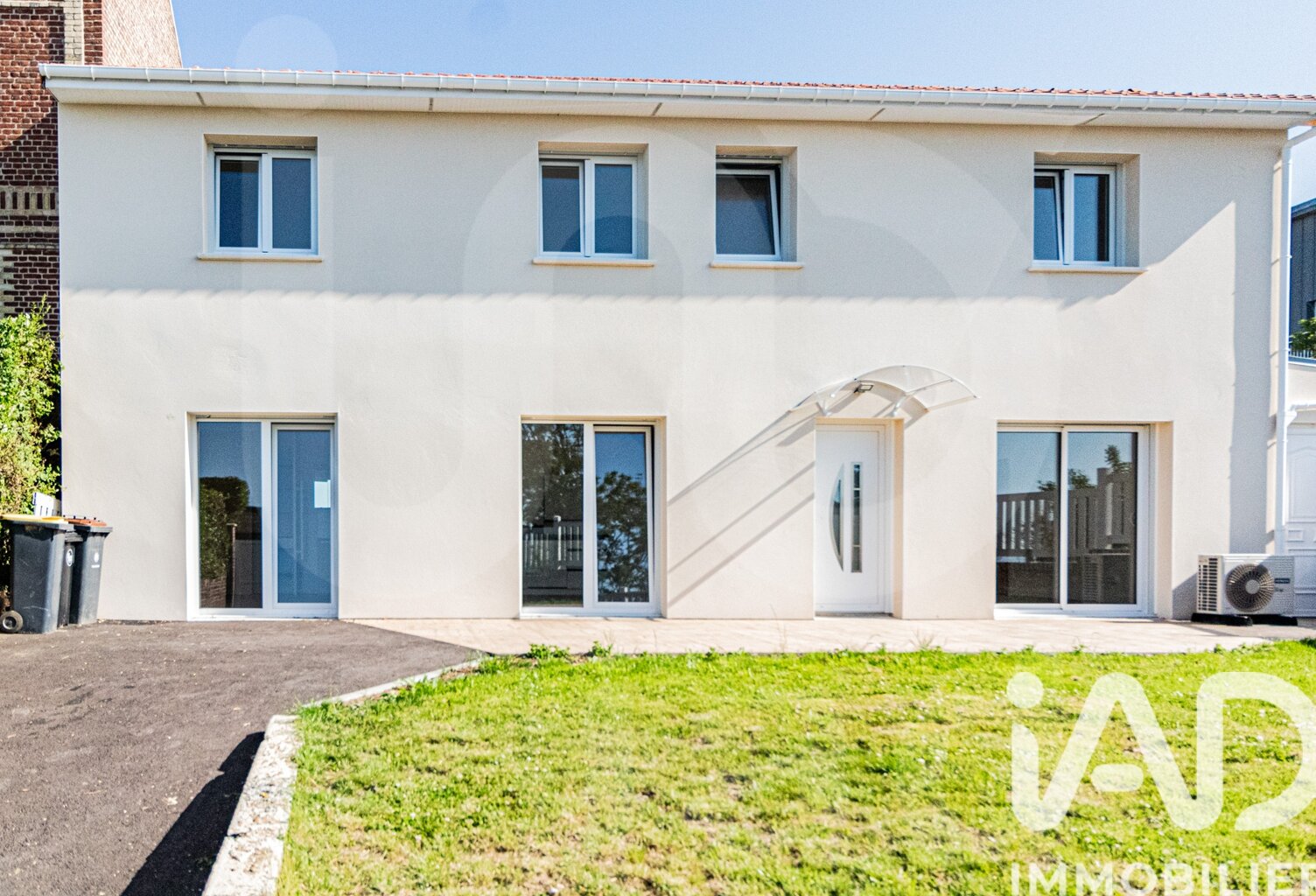 Vente Maison/villa 5 pièces — photo 1