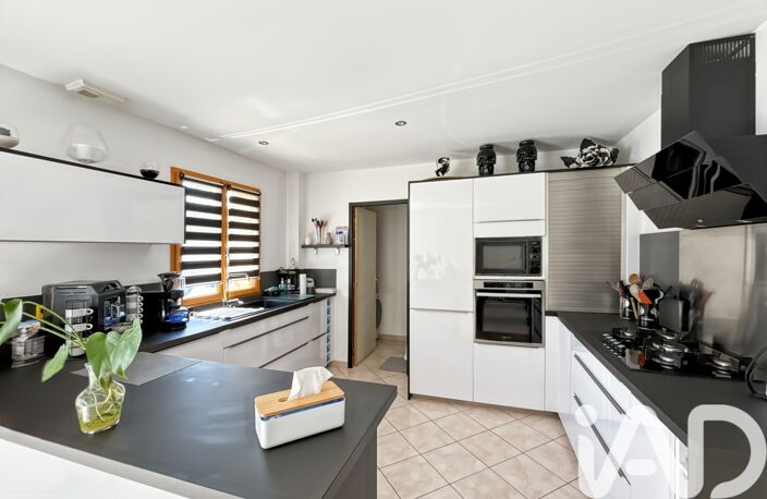 Vente Maison/villa 5 pièces — photo 4