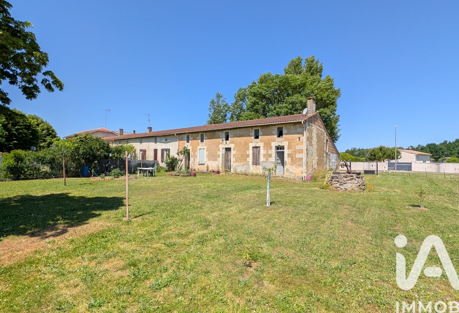 Vente Immeuble 118 m&sup2; — photo 1