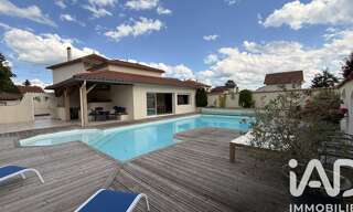 Maison 9 Pièces 231 m² à vendre à Riorges (42153)
