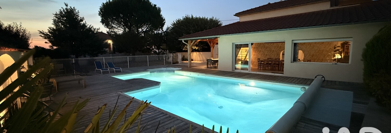 Maison 9 Pièces 231 m² à vendre à Riorges (42153)