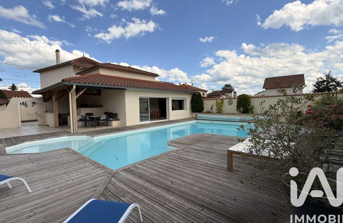 Vente Maison traditionnelle 9 pièces — photo 4