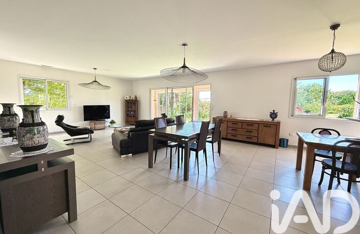 Vente Maison/villa 5 pièces — photo 2